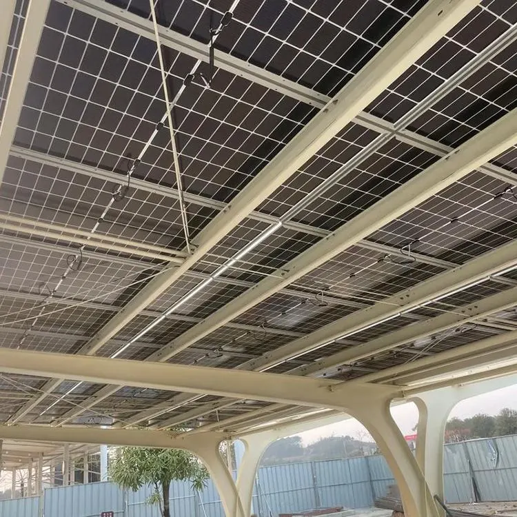 Posto auto coperto fotovoltaico a tetto piano