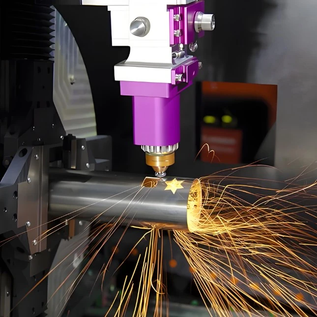 Taglio laser di colonne reticolari